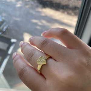 Gucci Gold Classic Band Ring